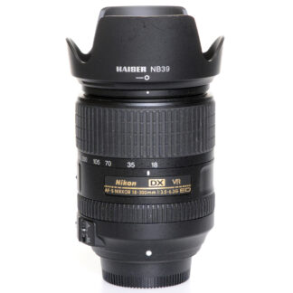 AF-S DX NIKKOR 18-300mm f/3.5-6.3G ED VR Begagnad